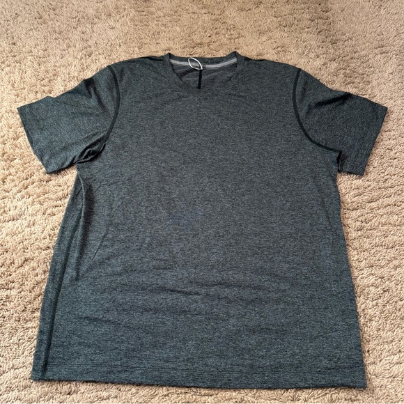 Lulu Lemon Soft Jersey T Shirt Size Large (L) - Picture 1 of 3